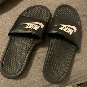 Men’s Nike slides
